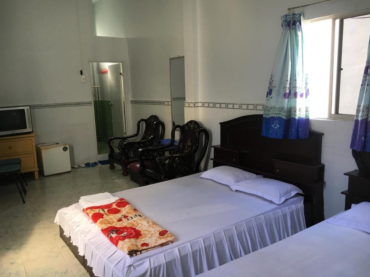 Khach San Thien Phuc Hotel Ca Mau Luaran gambar